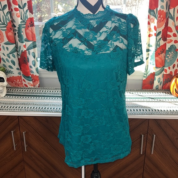 Torrid Teal Stretch Lace Crew Neck Puff Sleeve Top Size 00 - Picture 5 of 12